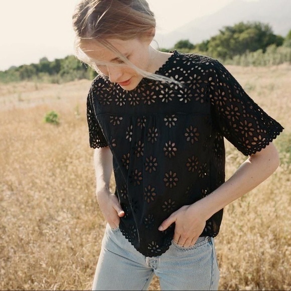 Doen Tops - Doen Delphine Eyelet Blouse XS EUC Black
